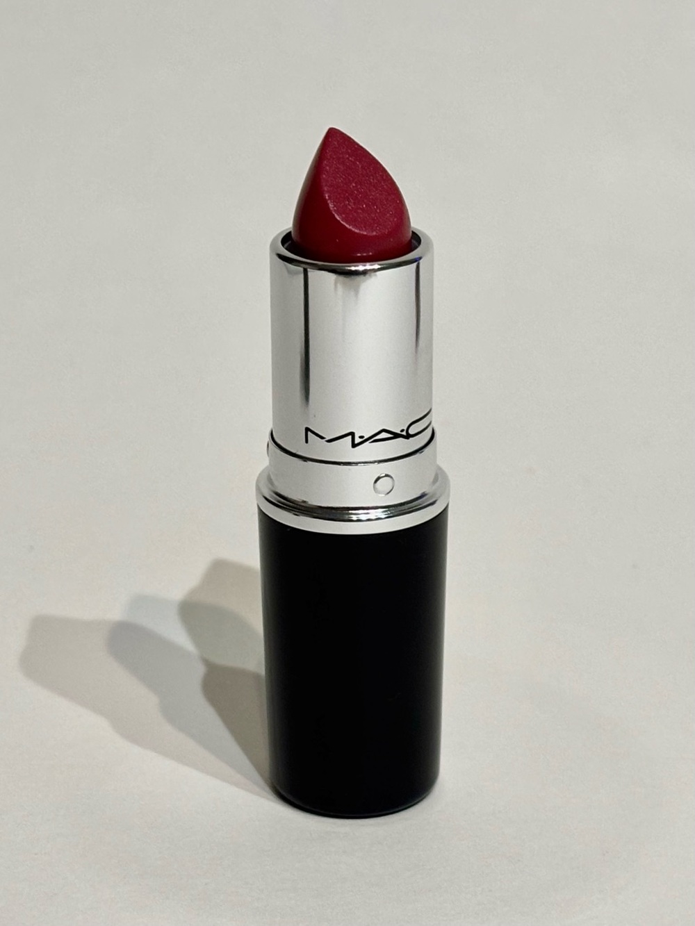 MAC Lustreglass Sheer-Shine Lipstick Shade 548 Beam There, Done That New in Box
